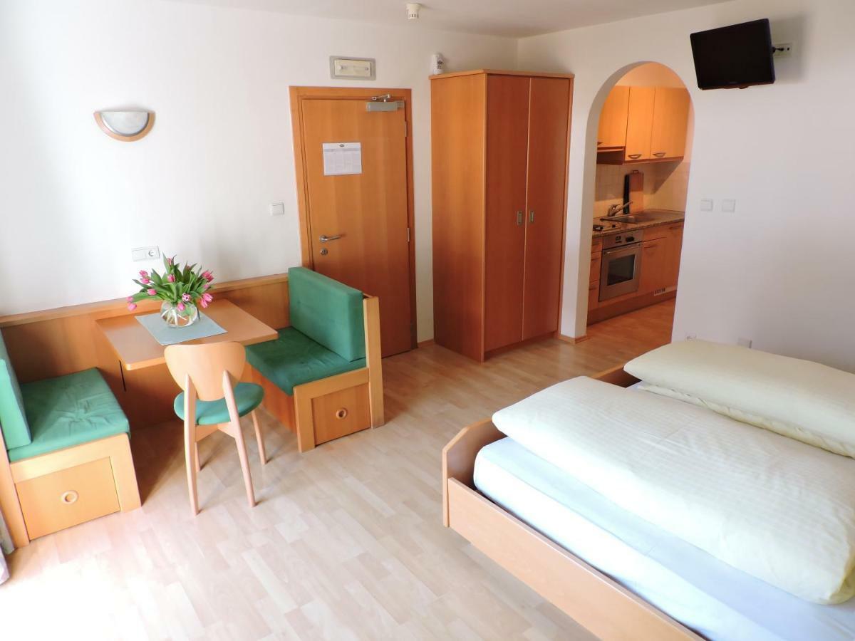 Kuehlerhof Aparthotel Antholz-Mittertal Exteriör bild