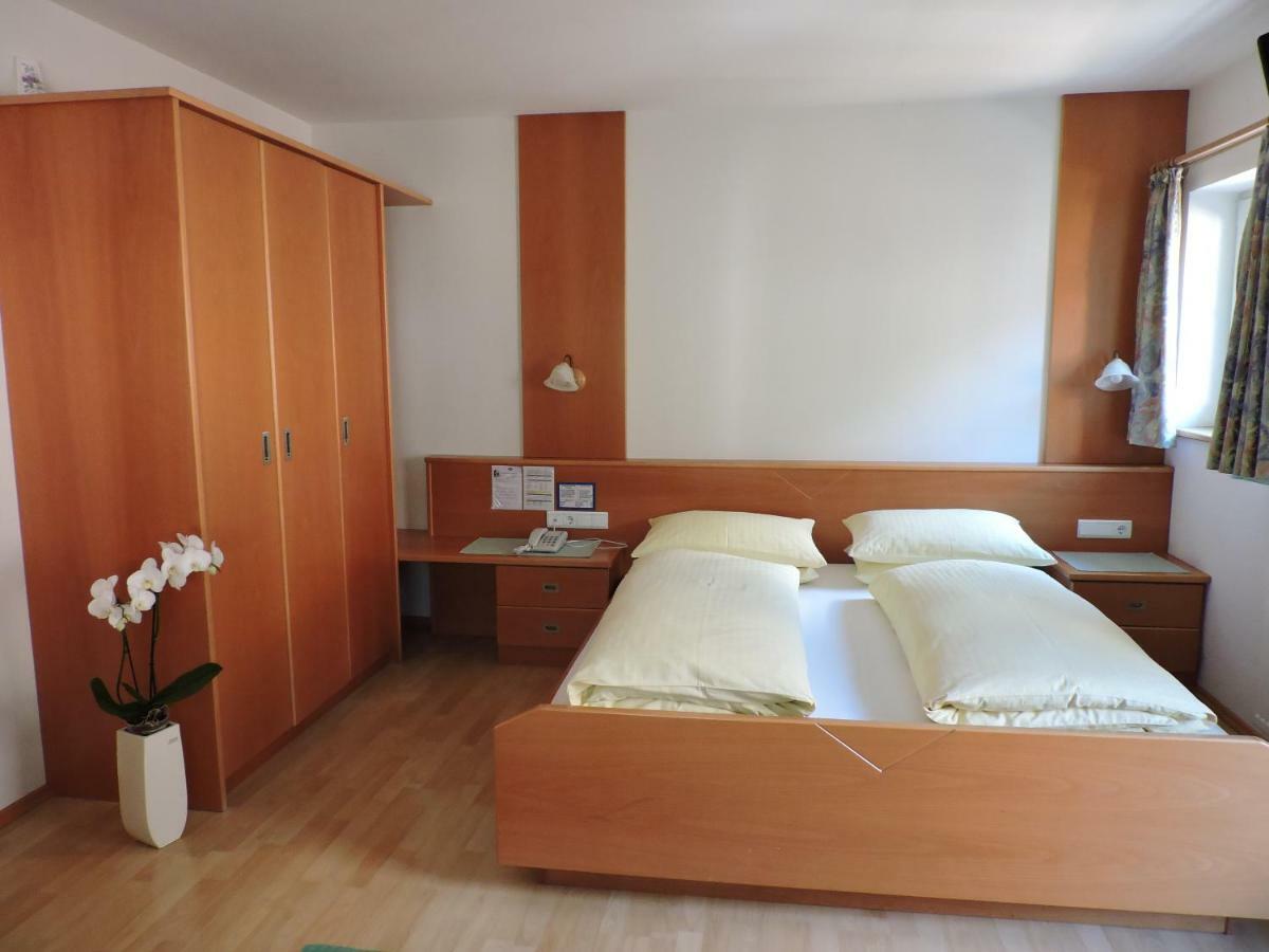 Kuehlerhof Aparthotel Antholz-Mittertal Exteriör bild