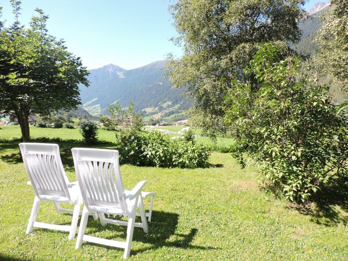 Kuehlerhof Aparthotel Antholz-Mittertal Exteriör bild