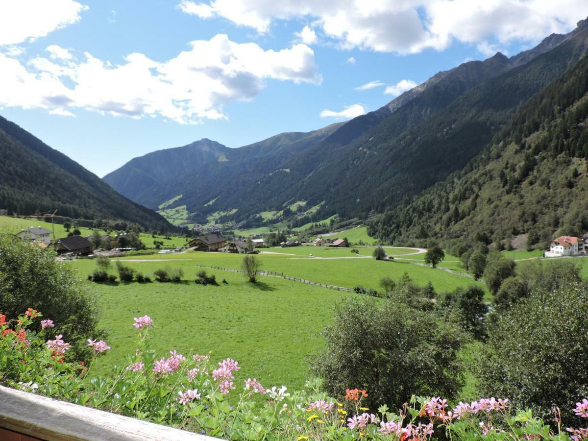 Kuehlerhof Aparthotel Antholz-Mittertal Exteriör bild